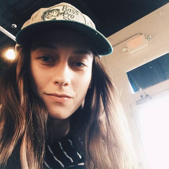 Meet your Posher, Brianna - Picture 1 of 1